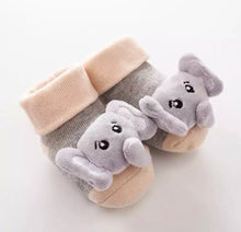 Load image into Gallery viewer, Elephant Baby Rattle Socks
