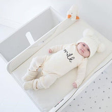 Carica l&#39;immagine nel visualizzatore di Gallery, Baby Milk Sleepsuit
